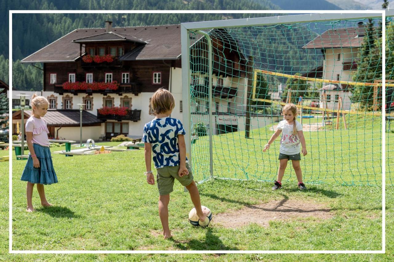 Tyrol Mountain Aparts - Urlaubsresort Hafele St Jakob in Defereggen Eksteriør billede