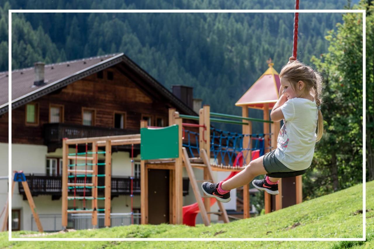 Tyrol Mountain Aparts - Urlaubsresort Hafele St Jakob in Defereggen Eksteriør billede